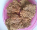 Foto del paso 5 de la receta: Galletitas integrales de manzana y canela