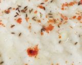 A picture of step 3 of Besan and sooji dhokla.