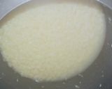 A picture of step 2 of Moong dal payesh.