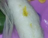 Foto langkah ke 3 dari resep Sticky rice with chicken coriander inside a.k LEMPER.