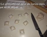 Foto del paso 3 de la receta: Ravioles fritos (relleno de calabacín y ricotta)