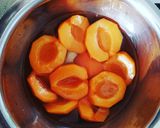 Une image de l'étape 1 de Gateau aux abricots frais.
