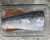 Foto del paso 3 de la receta: Salmón marinado