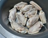 A picture of step 3 of Cola Chicken Wings.