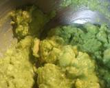 Guacamole recipe step 2 photo