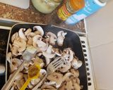 A picture of step 4 of Mushroom and sausage sandwich.