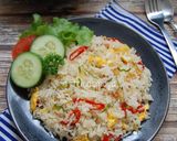 Foto langkah ke 2 dari resep Nasi Goreng Daun jeruk.