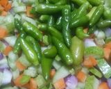 Foto langkah ke 1 dari resep Acar potong mini.