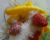 Foto langkah ke 1 dari resep Mango - strawberry juice kekinian.