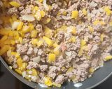 A picture of step 1 of Crockpot Cowboy Beans.