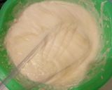 A picture of step 3 of Vanilla pancakes.