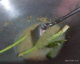 Foto langkah ke 4 dari resep Ayam suwir isian lemper.