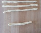 Foto del passaggio 5 della ricetta Treccia di pane all'olio a 8 capi 🌷