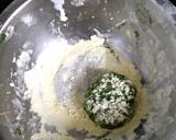 A picture of step 2 of Spinach paneer balls in Yoghurt.