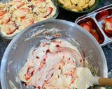 Foto langkah ke 4 dari resep [Eps. 65] Strawberry & Banana Pudding 🍓🍌🍨.