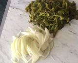 Foto del paso 2 de la receta: Chile Chilaca en rajas