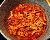 Görög csirkés tészta/Kota Kapama recept fázis 5 fotója