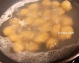 A picture of step 10 of Potato Gnocchi with Curry Sauce.