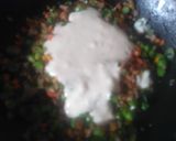 Foto langkah ke 5 dari resep Nasi Tim Isi Telur Ragout.