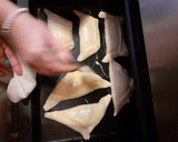 Foto del paso 6 de la receta: Empanadas de carne mechada con queso