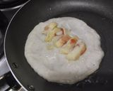 Foto del paso 3 de la receta: Arepa🫓de maíz🌽peto con relleno🥓hawaiano🧀🍍🥯