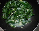 Foto langkah ke 3 dari resep Sayur Kuah Daun Ginseng.