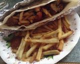 A picture of step 8 of Falafel sandwiches.