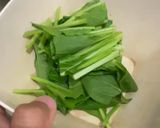 Foto langkah ke 1 dari resep Sop Brokoli X Caisim Bawang Putih.