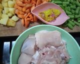 Foto langkah ke 1 dari resep Sup Ayam sat set.