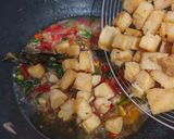 Foto langkah ke 3 dari resep Oseng Ikan Asin Jambal Roti.