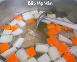 Hình bước làm 1 của món Hủ tiếu mì xương và thịt heo