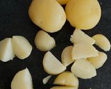 A picture of step 3 of My Spicy Potato Salad 😉.