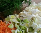 Φωτογραφία βήματος 1 της συνταγής Ζουμερό λαχανόρυζο με πράσο και καρότο