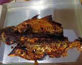 Foto langkah ke 5 dari resep Ikan bakar manis.