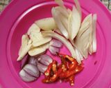 Foto langkah ke 1 dari resep Terong pipit sarden.