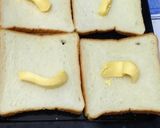 Foto langkah ke 1 dari resep Pizza roti tawar.