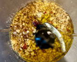 Foto del paso 6 de la receta: Puerros asados con vinagreta de frutos secos
