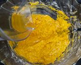 Foto langkah ke 2 dari resep Bolu Panggang Labu Kuning.