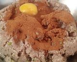 A picture of step 2 of Muthi kabab.