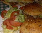 صورة لخطوة 2 من وصفة همبرجر بالشوارما 😋😋😋