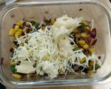 A picture of step 4 of Cheese Corn Pocket samosa.