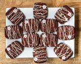 Red velvet butter cookies recipe step 7 photo