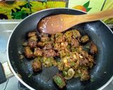 A picture of step 9 of Bhindi manchurian.