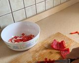 Foto del paso 2 de la receta Caballa marinada con picadillo fresco
