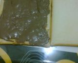 Foto langkah ke 3 dari resep Roti tawar bekal sekolah bentuk rumah super duper kilat.