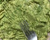 Foto del paso 3 de la receta: Pechugas rellenas de aguacate y gambas