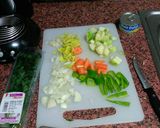 A picture of step 1 of Vegetable Soup with Udon Noodles.