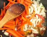 Foto del paso 1 de la receta: Chop suey picante de pollo 😋