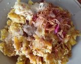 Foto langkah ke 3 dari resep Perkedel ubi.