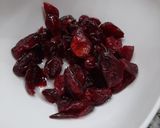 Foto del paso 1 de la receta: Ensalada de zanahoria, pomelo y cranberries